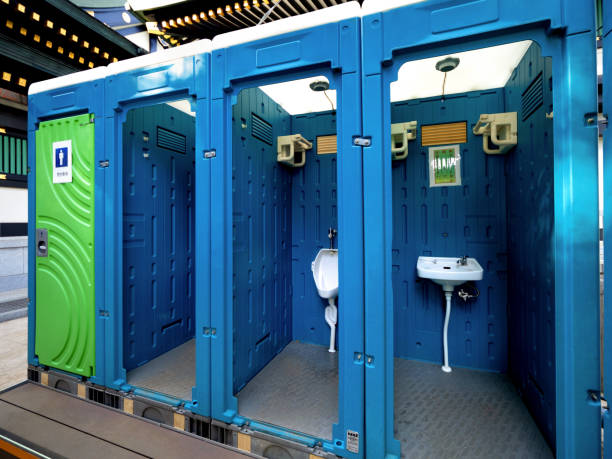 Best Portable restroom trailer rental  in Crandon, WI
